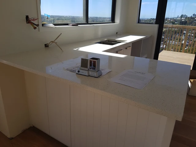 Santorini zero silica quartz — application 1